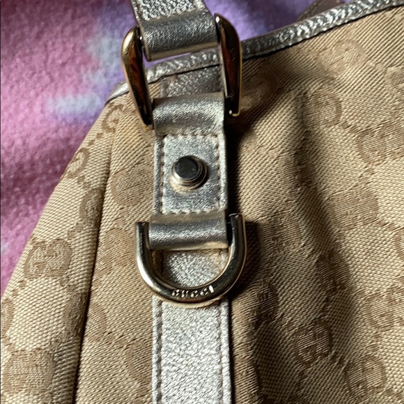 Final Sale! Gucci Tote Bag - Picture 9 of 15